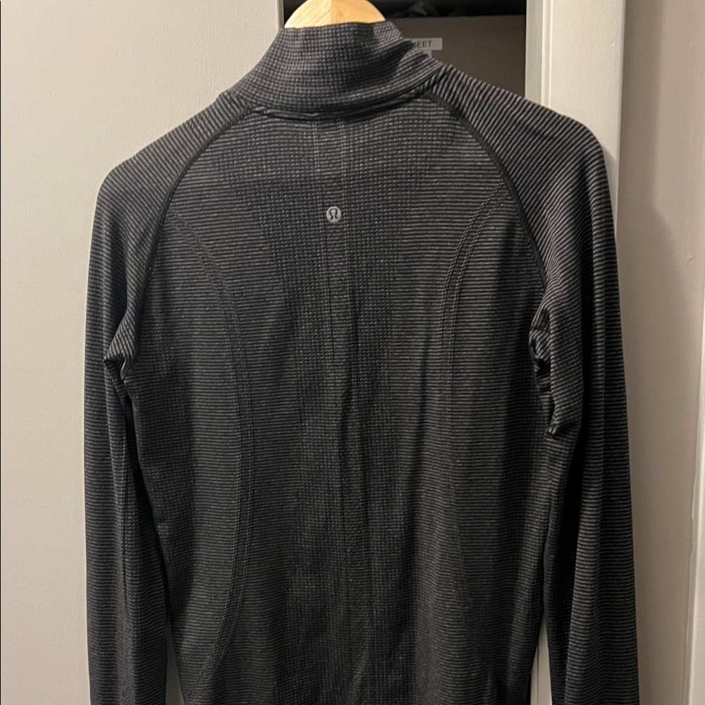 Lululemon Black and Gray Quarter-Zip Pullover - Picture 3 of 5